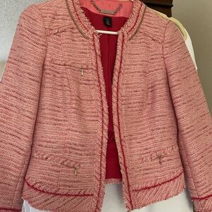Chic Pink Tweed Jacket